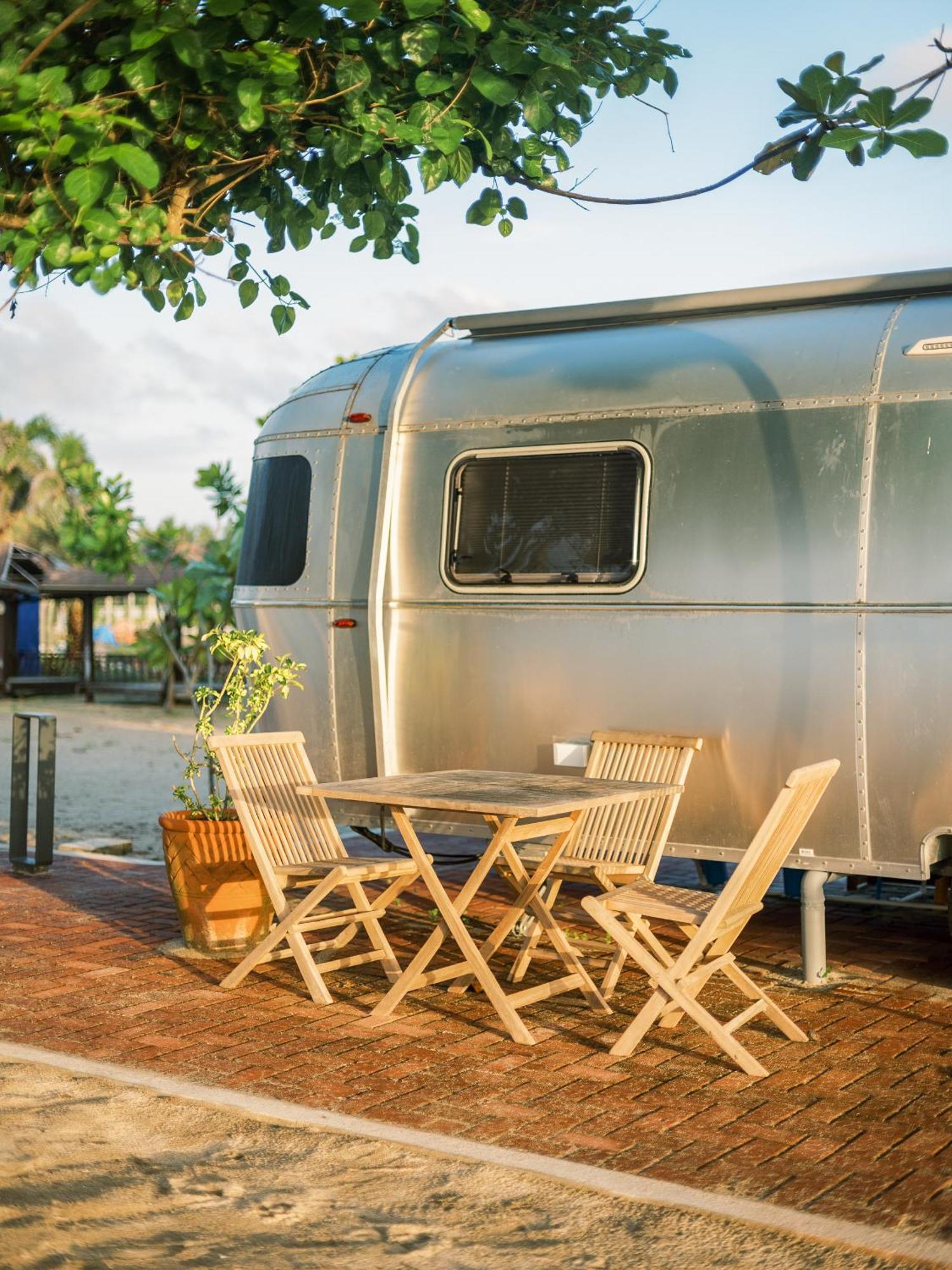 Готель Camperisti Club Laiya Сан-Хуан Екстер'єр фото